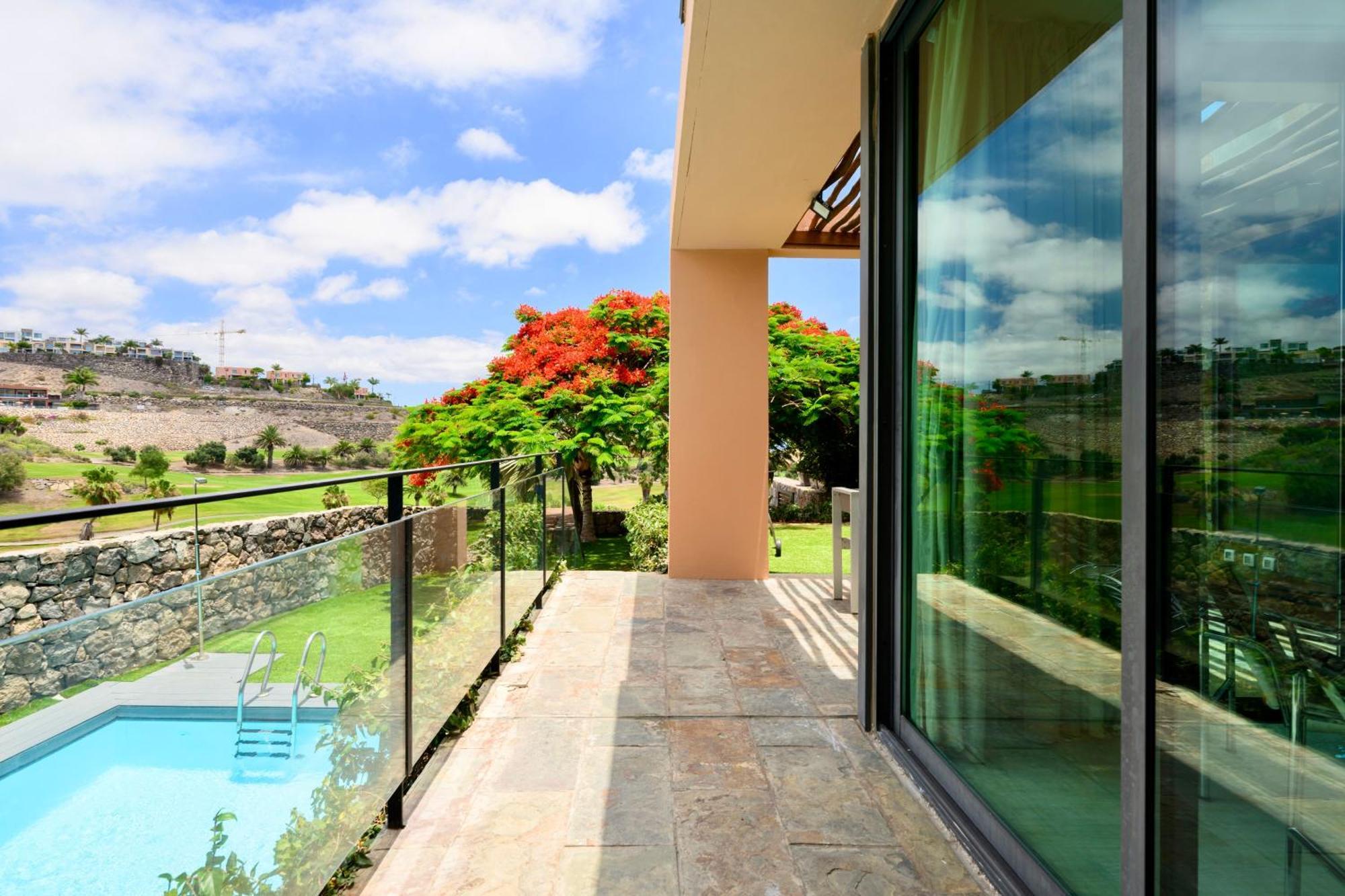 Villa With Private Pool In Luxury Golf Resort Салобре Екстер'єр фото